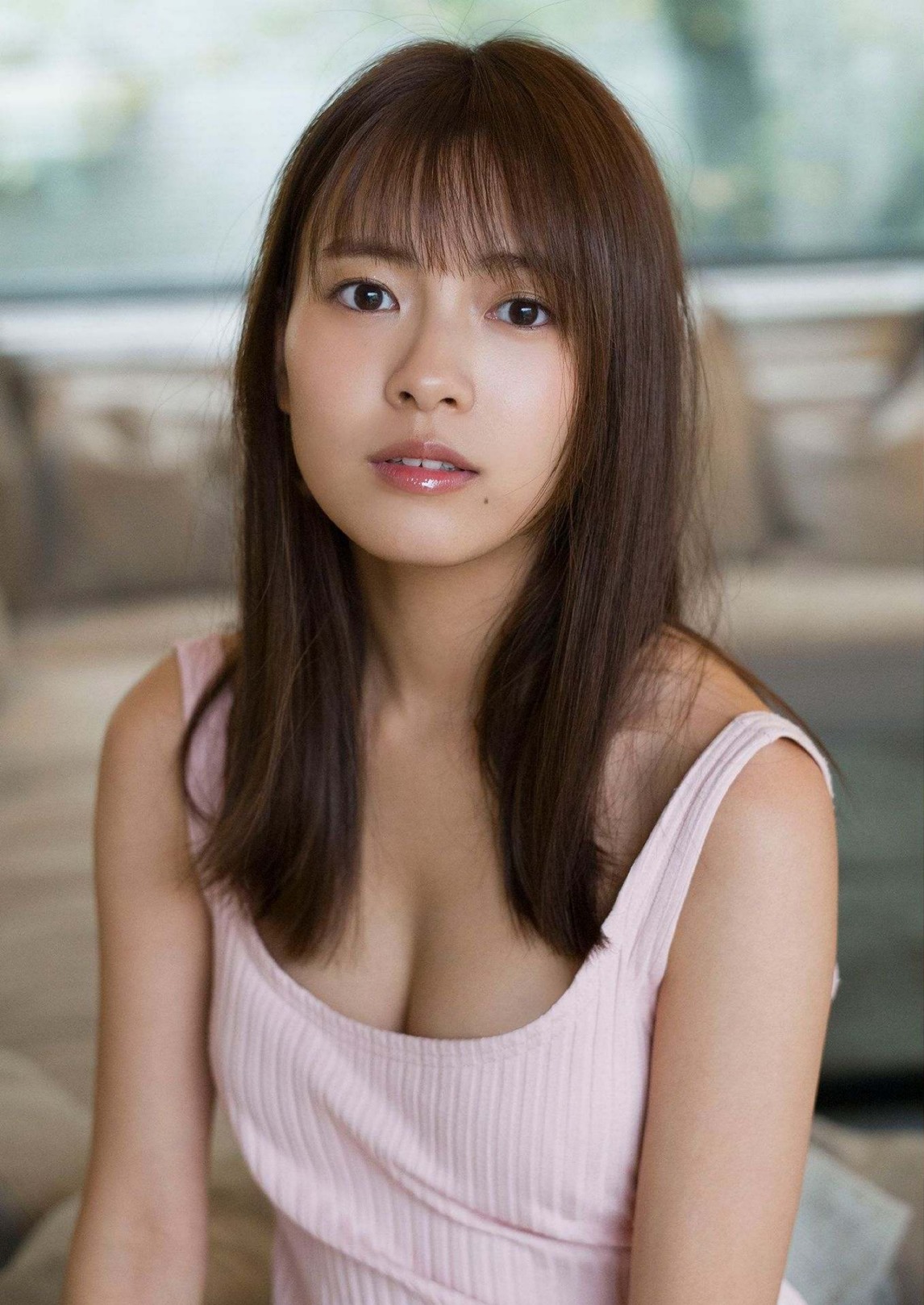 《Yume Shinjo 新條由芽, デジタル限定 YJ PHOTO BOOK 「Elle est très belle」》